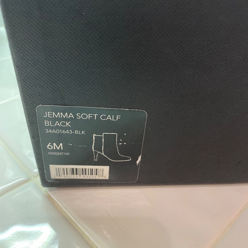 GORGEOUS COACH CLASSIC BLACK CALF SKIN LEATHER ANKLE BOOT: BRAND NEW IN BOX - Picture 12 of 13